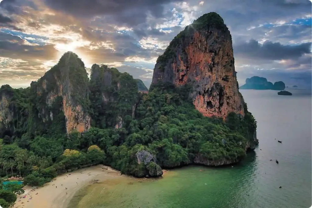 Important Travel Information for Tourists