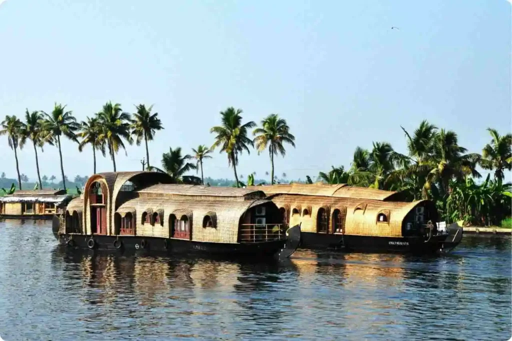 Alleppey – For Backwaters & Beaches