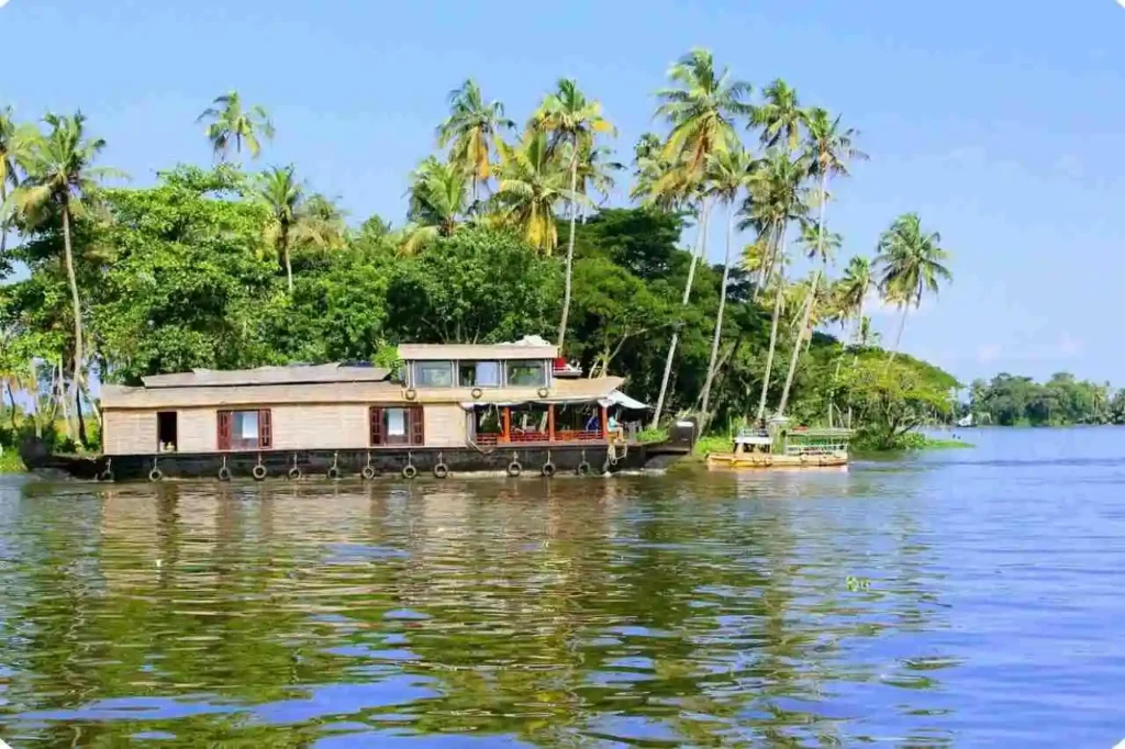 Alleppey Houseboats Experience